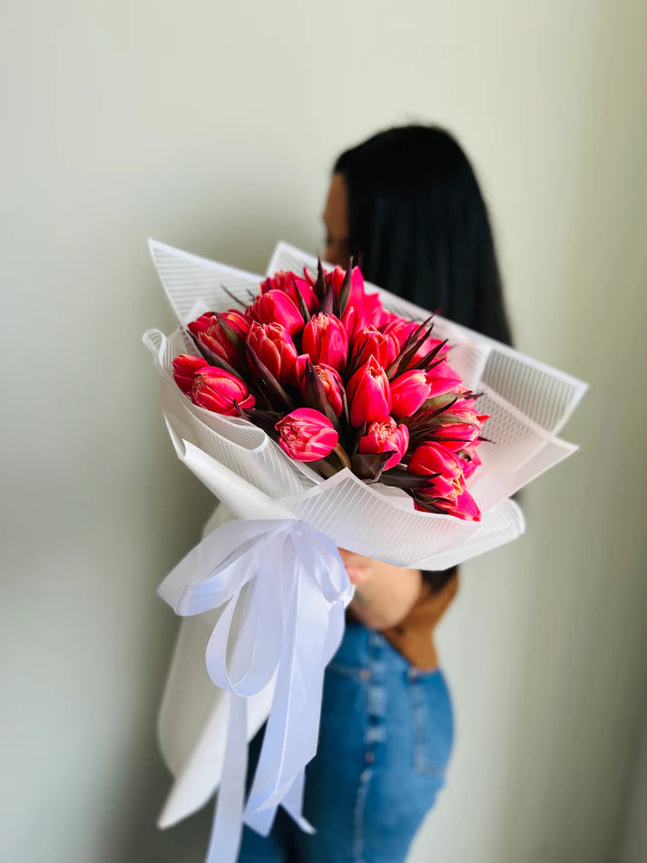 How to Make a Tulip Bouquet