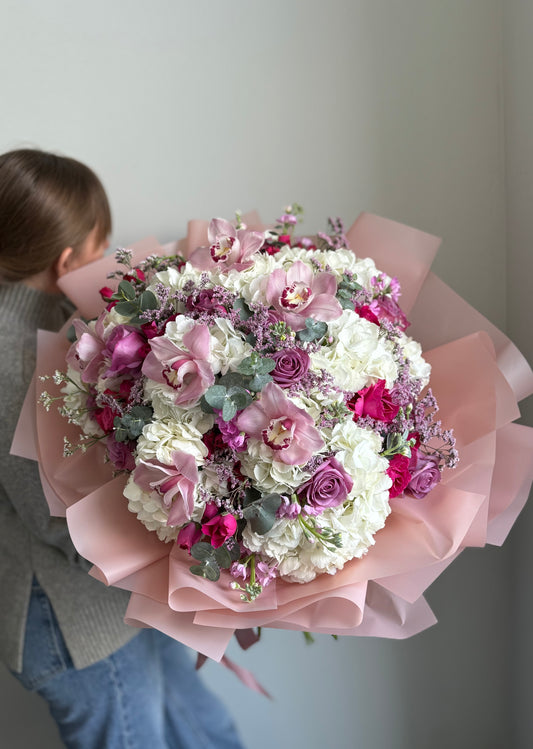 Sweet Embrace Bouquet