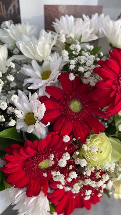 Red & White Delight Bouquet